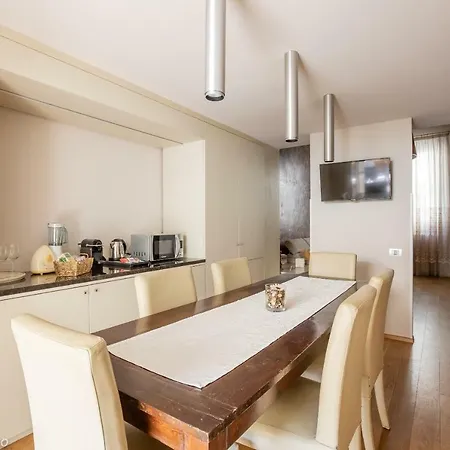 Apartment Elena House Gold