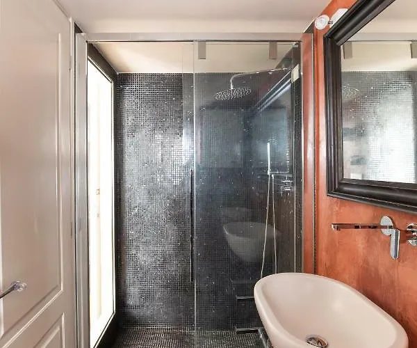 Elena House Gold * Βιαρέτζιο