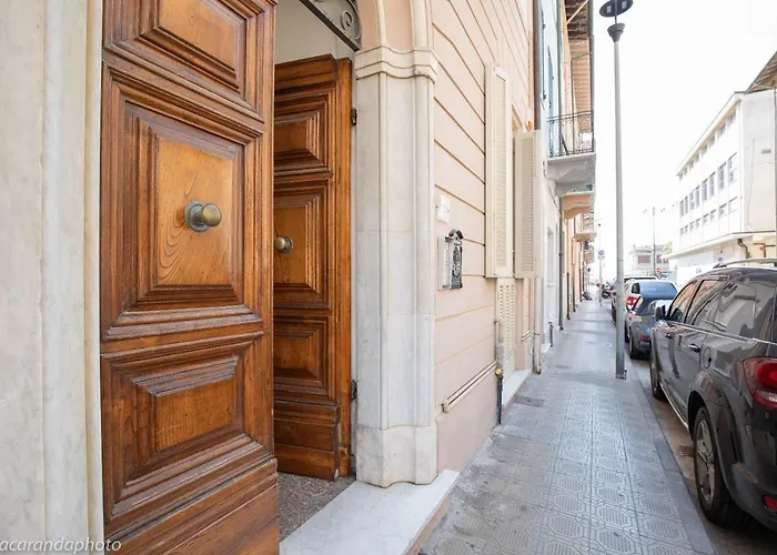 Διαμέρισμα Elena House Gold Βιαρέτζιο